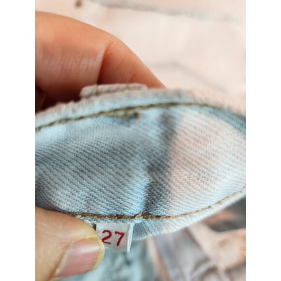 Levi’s Premium Women’s High-Waisted Denim Shorts Light‎ Wash Size 27 - Picture 6 of 7